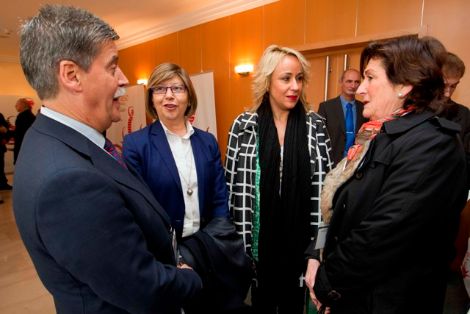 De izq. a drha. Carlos Larrañaga Ces, Director General de Ordenación Pesquera, Rosa Quintana, Conselleira do Medio Rural e do Mar de la Xunta de...