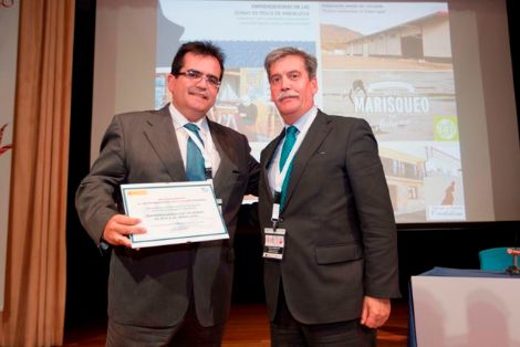 Entrega de los reconocimientos al "Emprendimiento de la mujer pesquera" a la iniciativa "Emprendedoras en las zonas de pesca de...