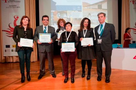 Carlos Larrañaga, Director Gral. de Ordenación Pesquera y Presidente de la Red Española de Mujeres en el Sector Pesquero, junto con los premiados...
