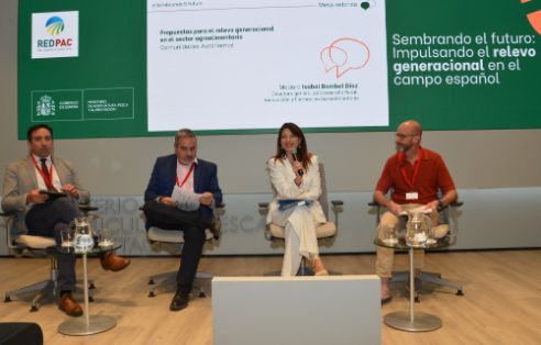 04.06.2025 SEAA clausura Relevo Generacional  (6)