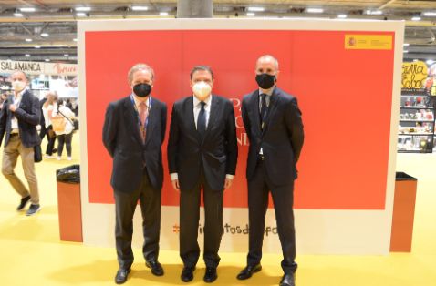 DURANTE SU VISITA A LA FERIA “MADRID FUSIÓN-ALIMENTOS DE ESPAÑA 