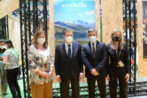 DURANTE SU VISITA A LA FERIA “MADRID FUSIÓN-ALIMENTOS DE ESPAÑA 