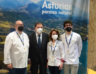 DURANTE SU VISITA A LA FERIA “MADRID FUSIÓN-ALIMENTOS DE ESPAÑA 