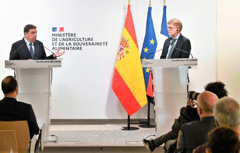 Hoy, en París  