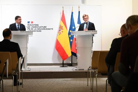 Hoy, en París  