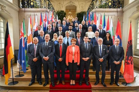 Hoy, en Dijon (Francia), en la reunión ministerial de la Organización Internacional de la Viña y el Vino