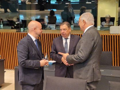 Hoy, en Luxemburgo, en el Consejo de Ministros de Agricultura y Pesca 