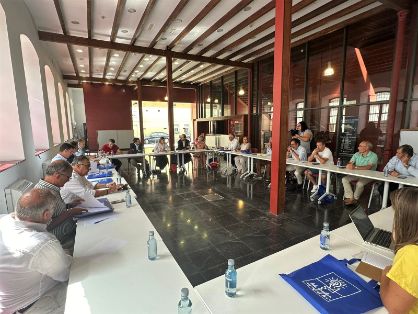 Hoy, en una reunión mantenida en Isla Cristina (Huelva)  